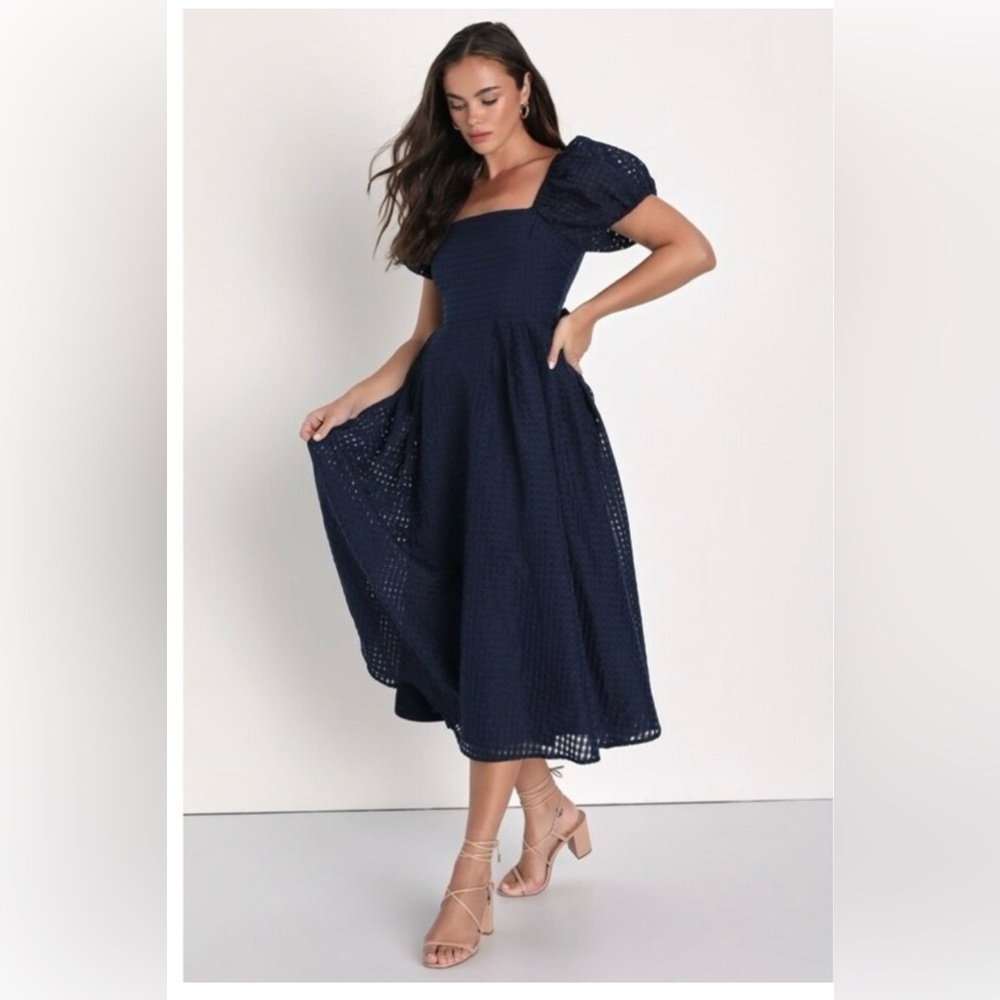 NWT Lulu's Navy Blue Puff Sleeve Midi Dress